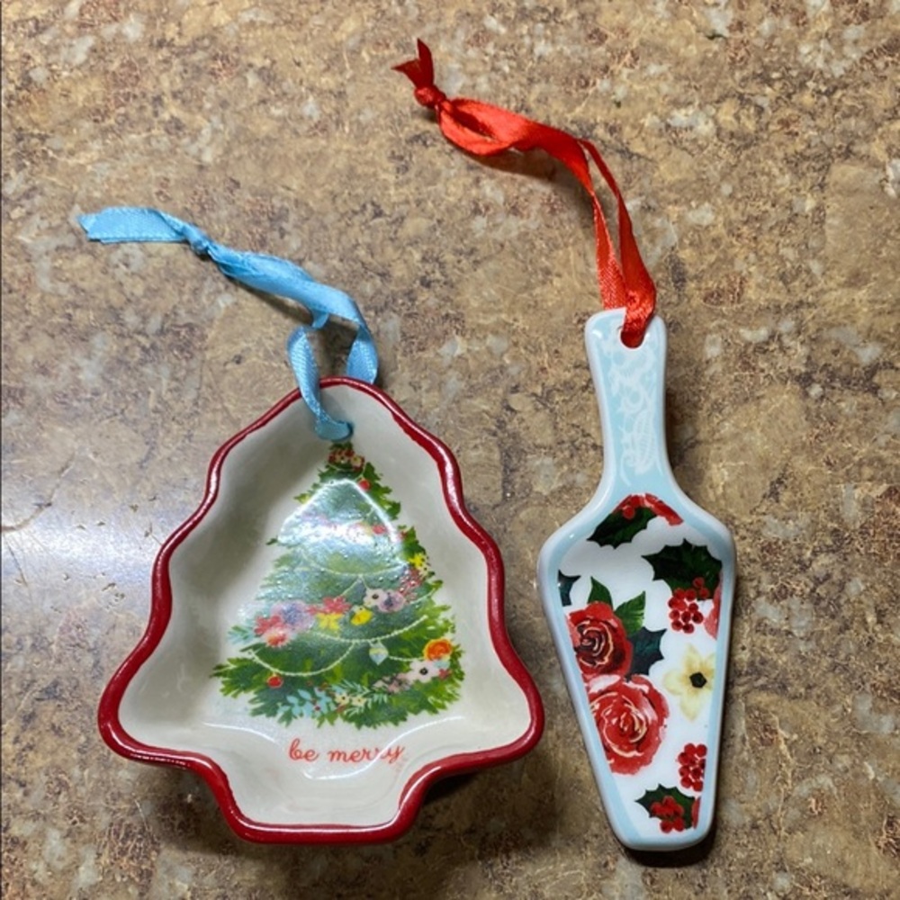 The Pioneer Woman Festive Red and Green Ornaments